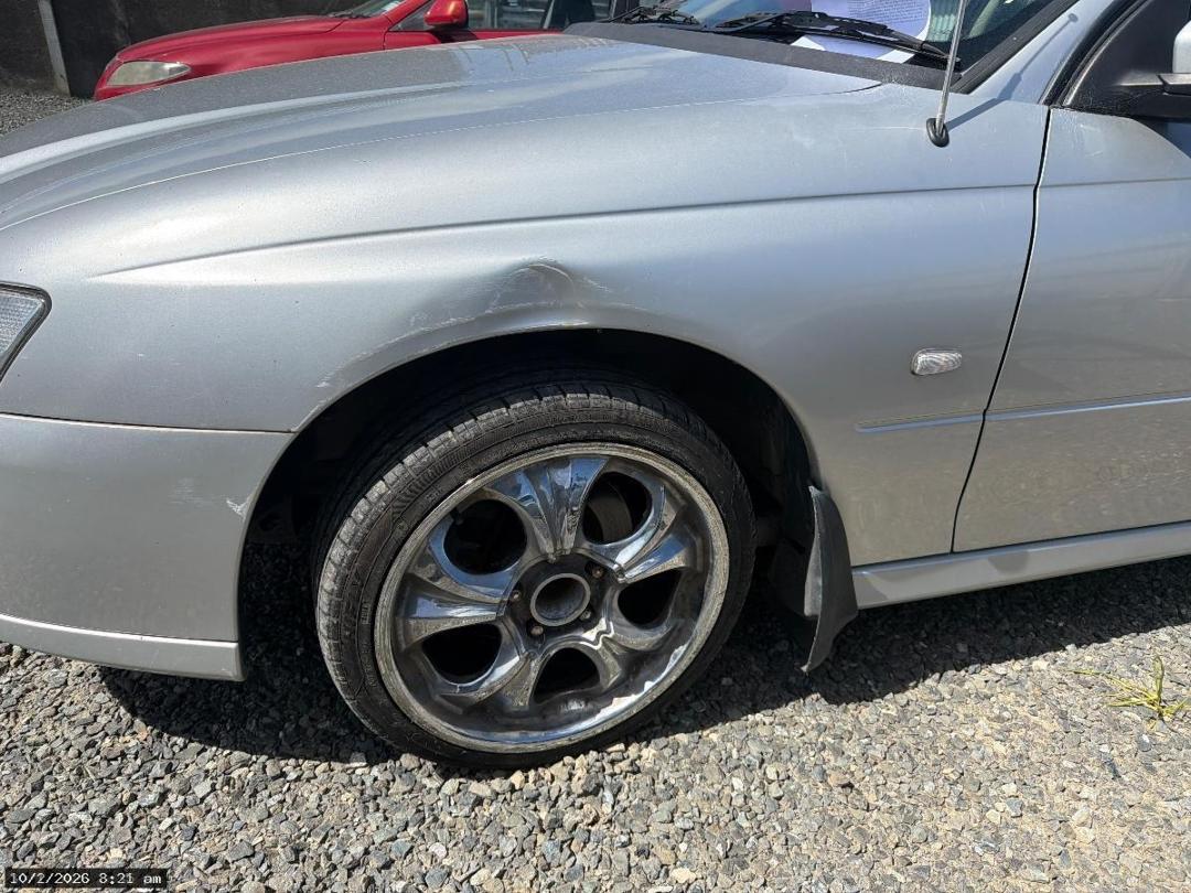 Photo '15' of Holden Commodore VZ Acclaim Photo '15' of Holden Commodore VZ Acclaim