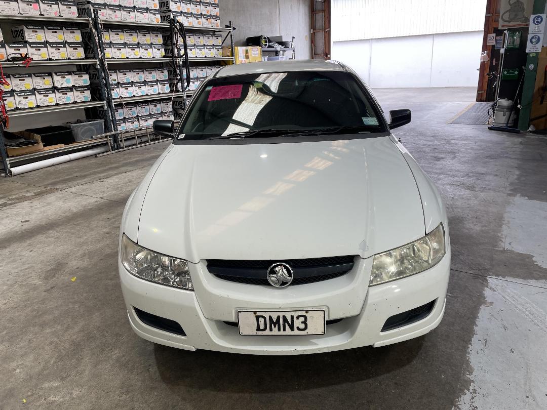 Photo '3' of Holden Commodore Exec Photo '3' of Holden Commodore Exec