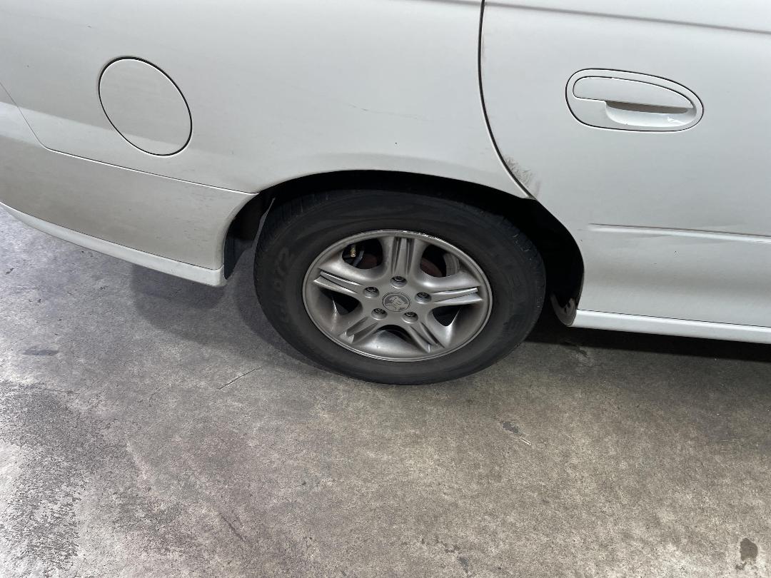 Photo '8' of Holden Commodore Exec Photo '8' of Holden Commodore Exec