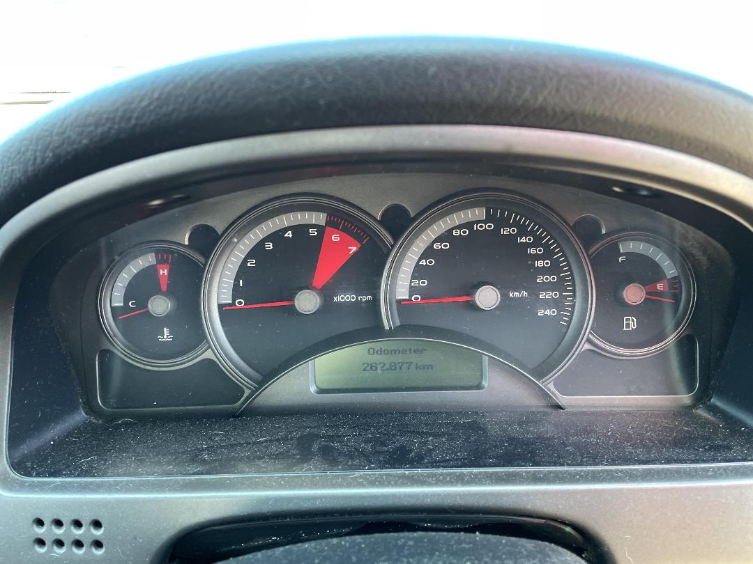 Photo '15' of Holden Commodore S V6 Photo '15' of Holden Commodore S V6