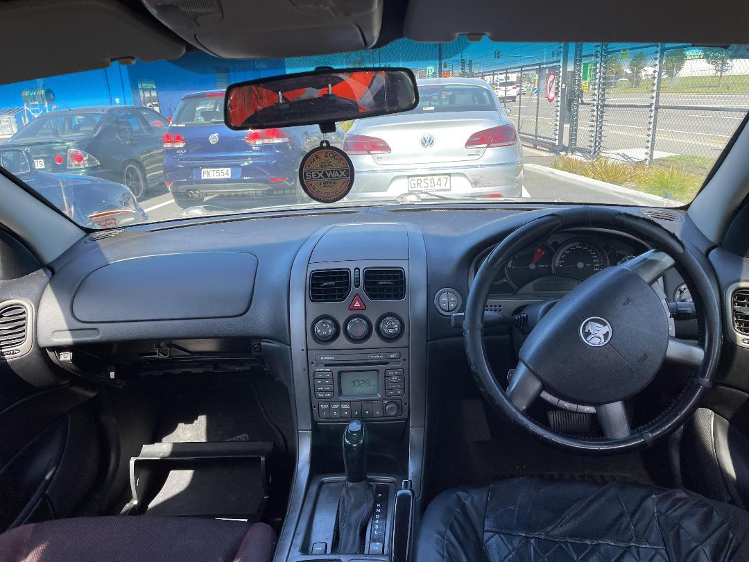 Photo '18' of Holden Commodore S V6 Photo '18' of Holden Commodore S V6