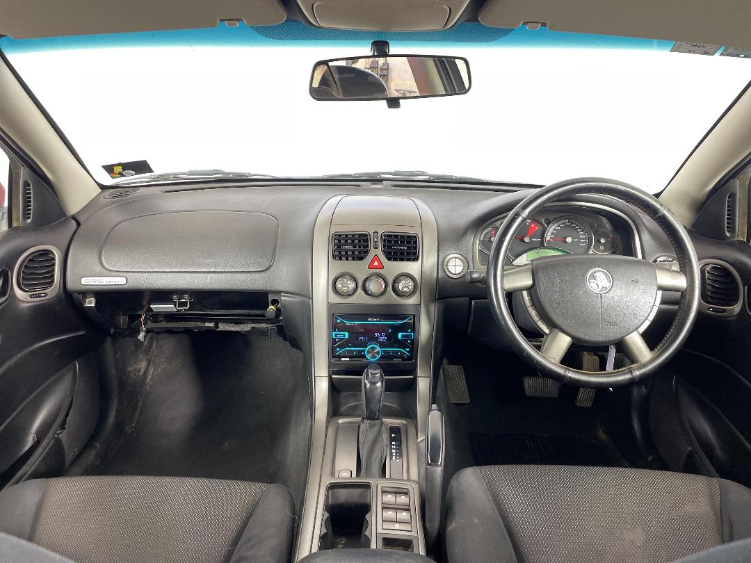 Photo '17' of Holden Crewman