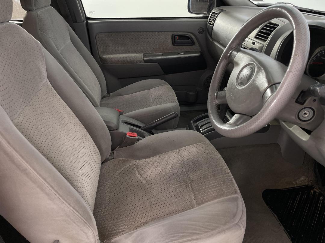 Photo '16' of Holden Rodeo 4X2