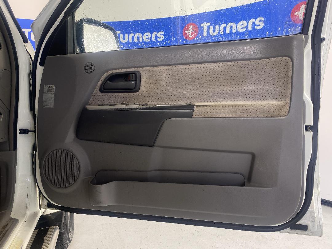 Photo '15' of Holden Rodeo 4X4 Photo '15' of Holden Rodeo 4X4