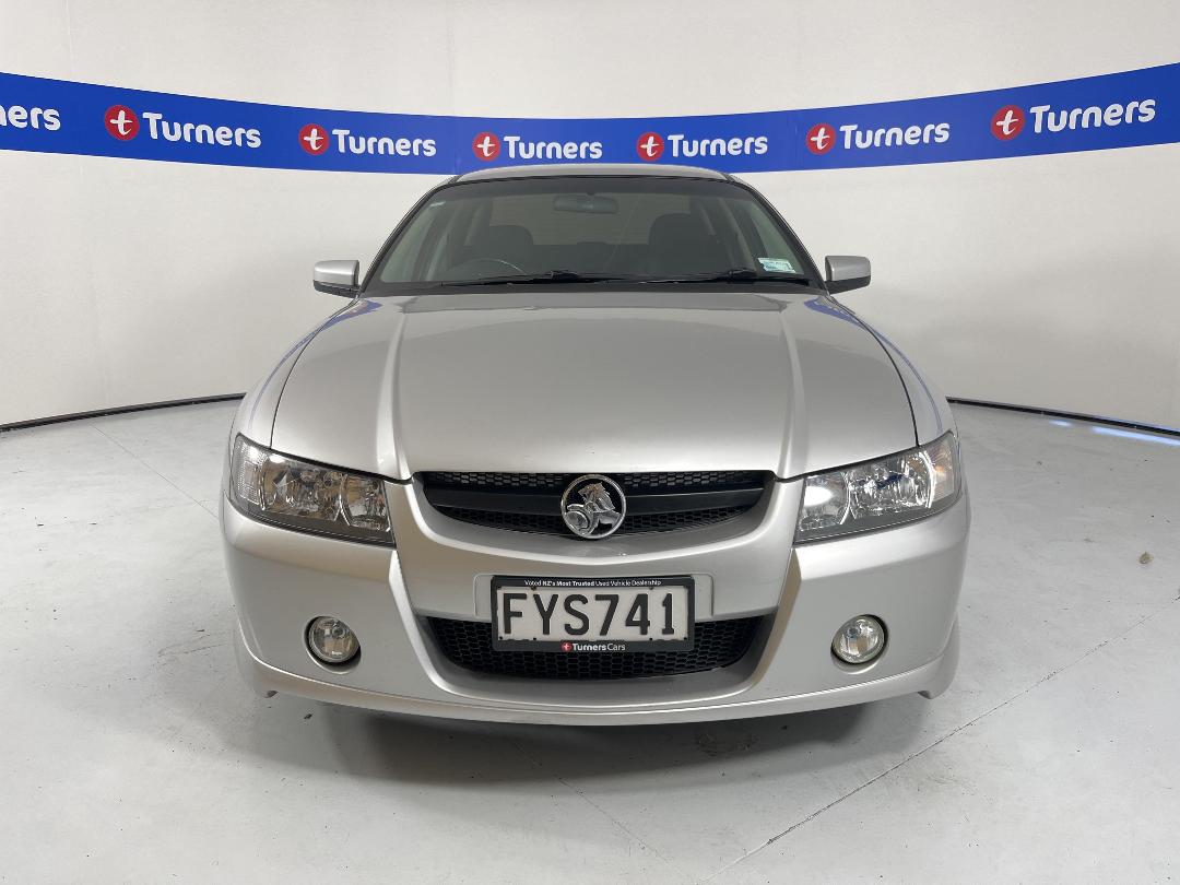 Photo '2' of Holden UTE