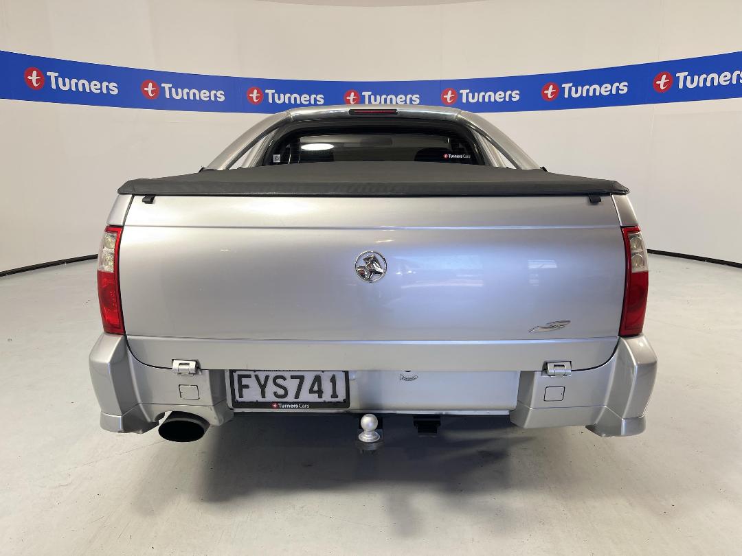 Photo '6' of Holden UTE