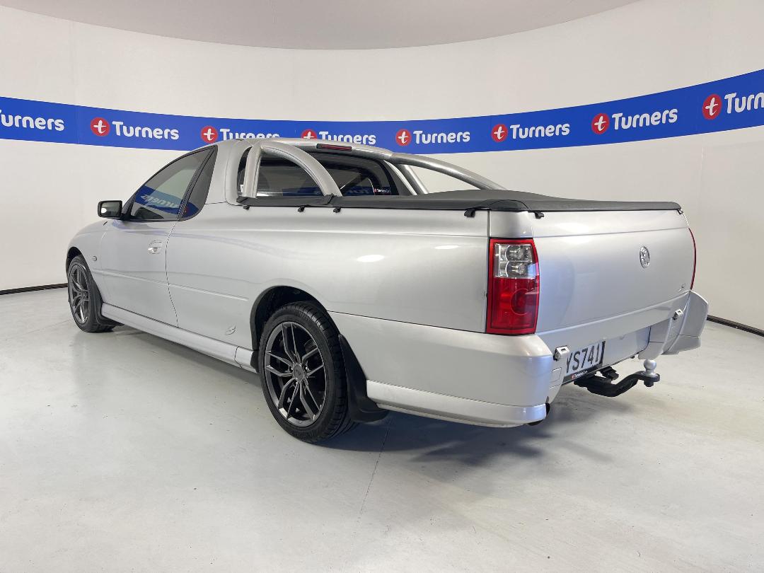 Photo '5' of Holden UTE