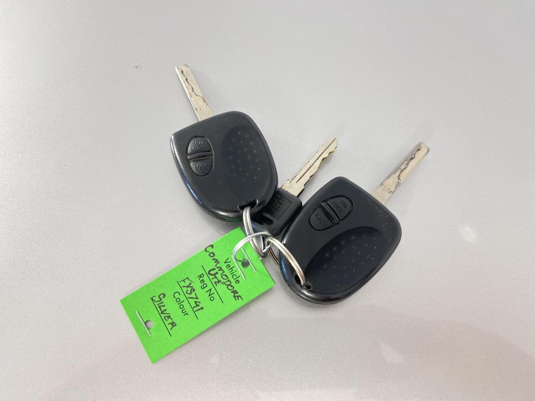 Photo '19' of Holden UTE