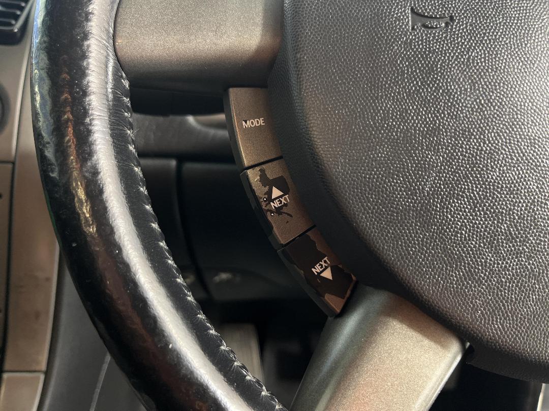 Photo '24' of Holden UTE