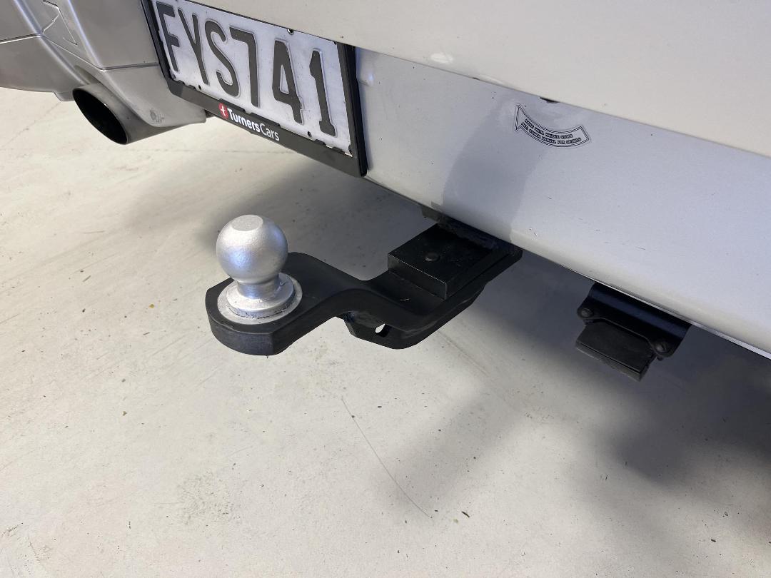 Photo '30' of Holden UTE