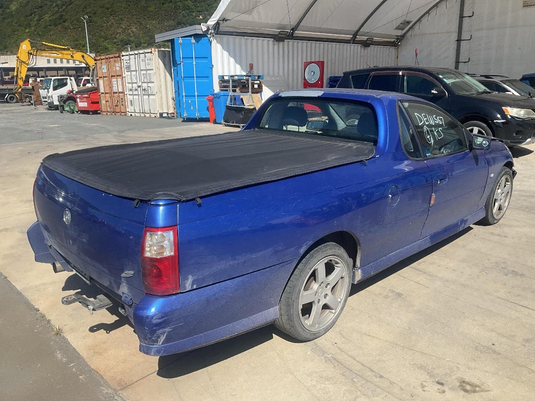 Photo '5' of Holden UTE V6