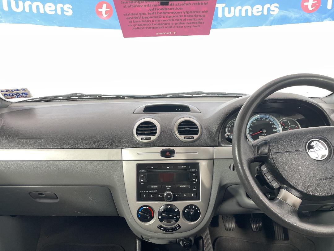 Photo '19' of Holden Viva Photo '19' of Holden Viva