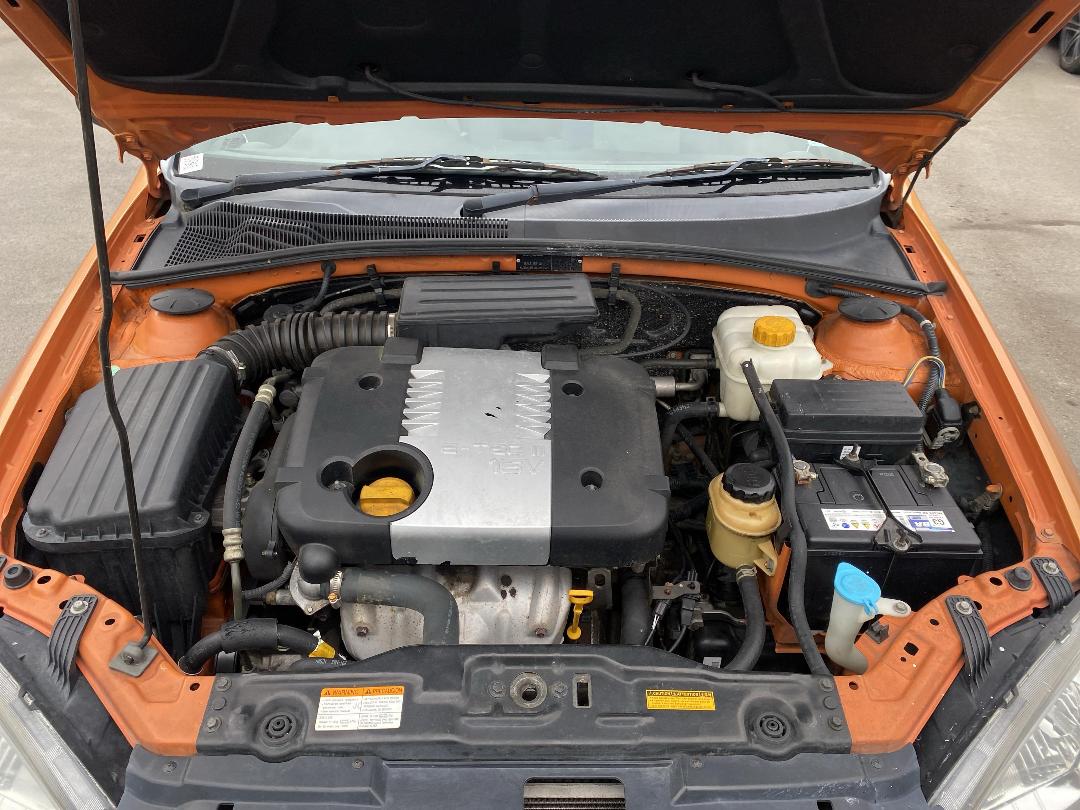 Photo '9' of Holden Viva