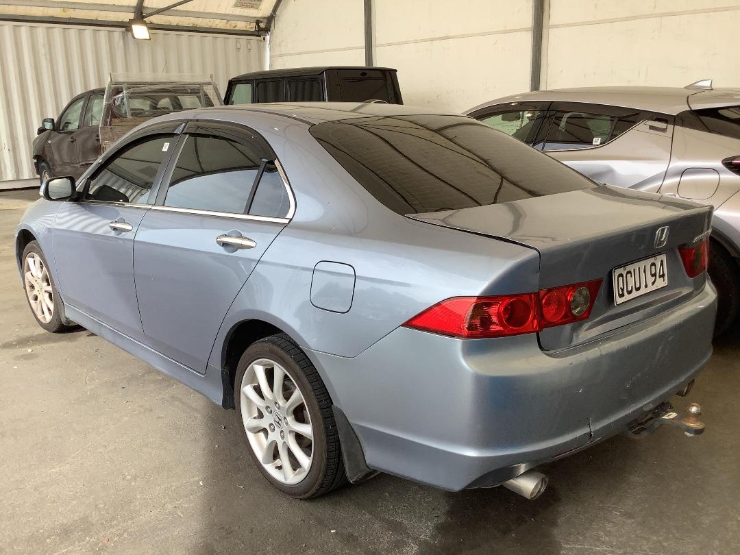 Photo '5' of Honda Accord Euro Photo '5' of Honda Accord Euro