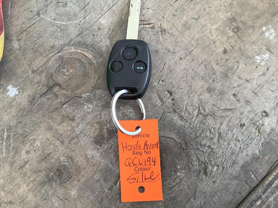 Photo '17' of Honda Accord Euro Photo '17' of Honda Accord Euro