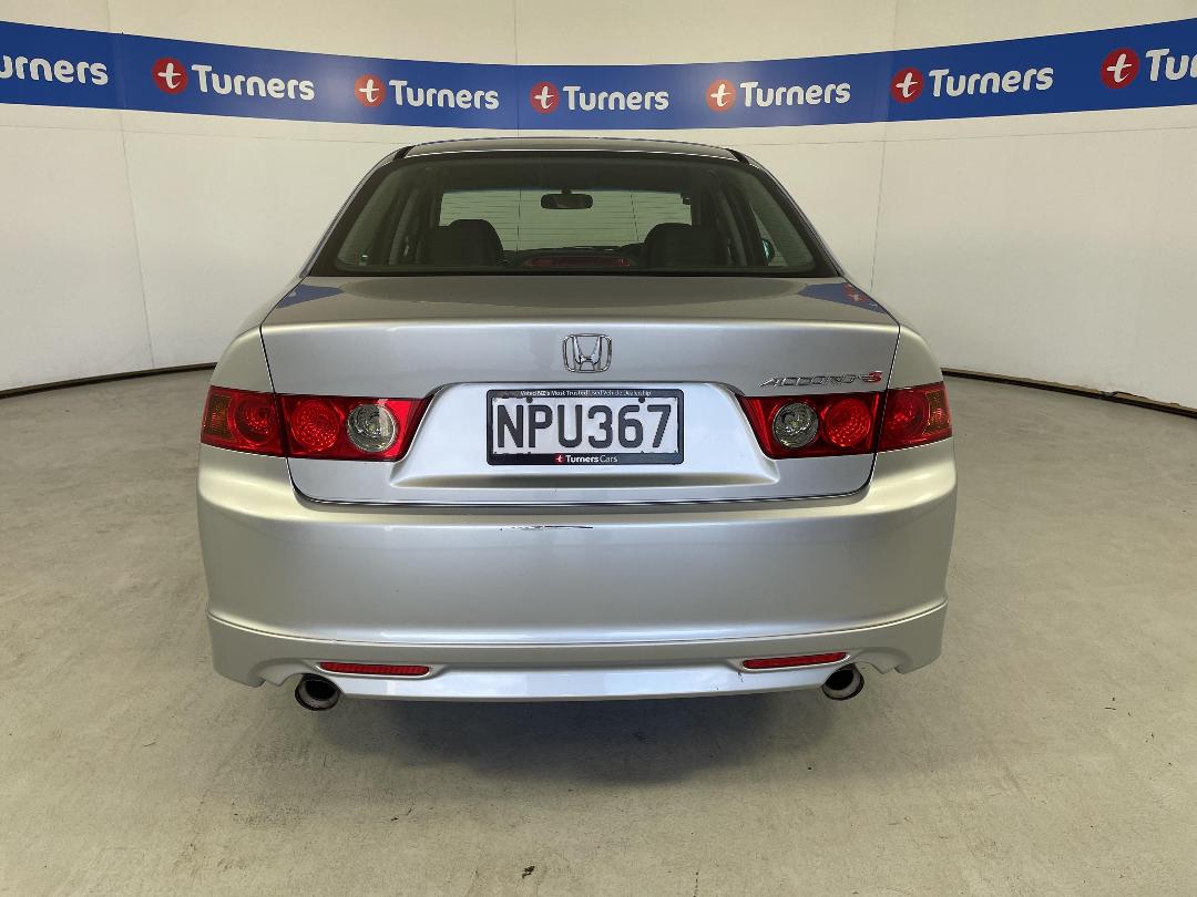 Photo '6' of Honda Accord Photo '6' of Honda Accord