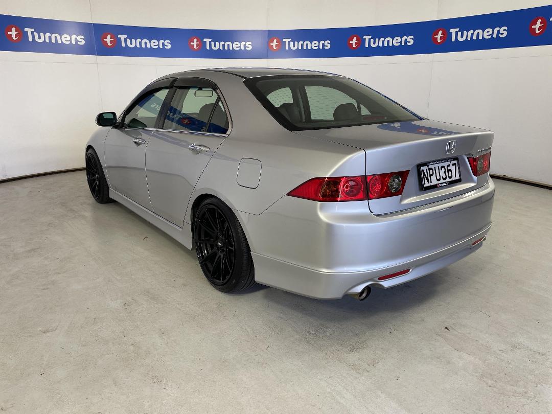 Photo '5' of Honda Accord Photo '5' of Honda Accord