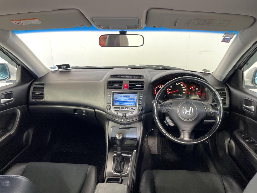 Photo '17' of Honda Accord Photo '17' of Honda Accord