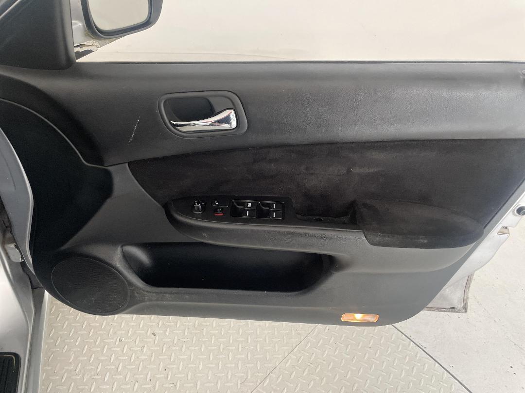 Photo '15' of Honda Accord