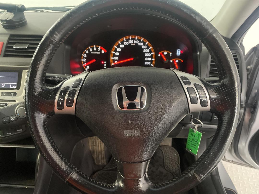 Photo '27' of Honda Accord