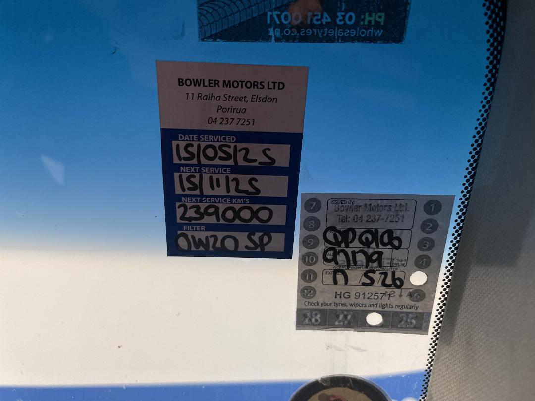 Photo '32' of Honda Accord