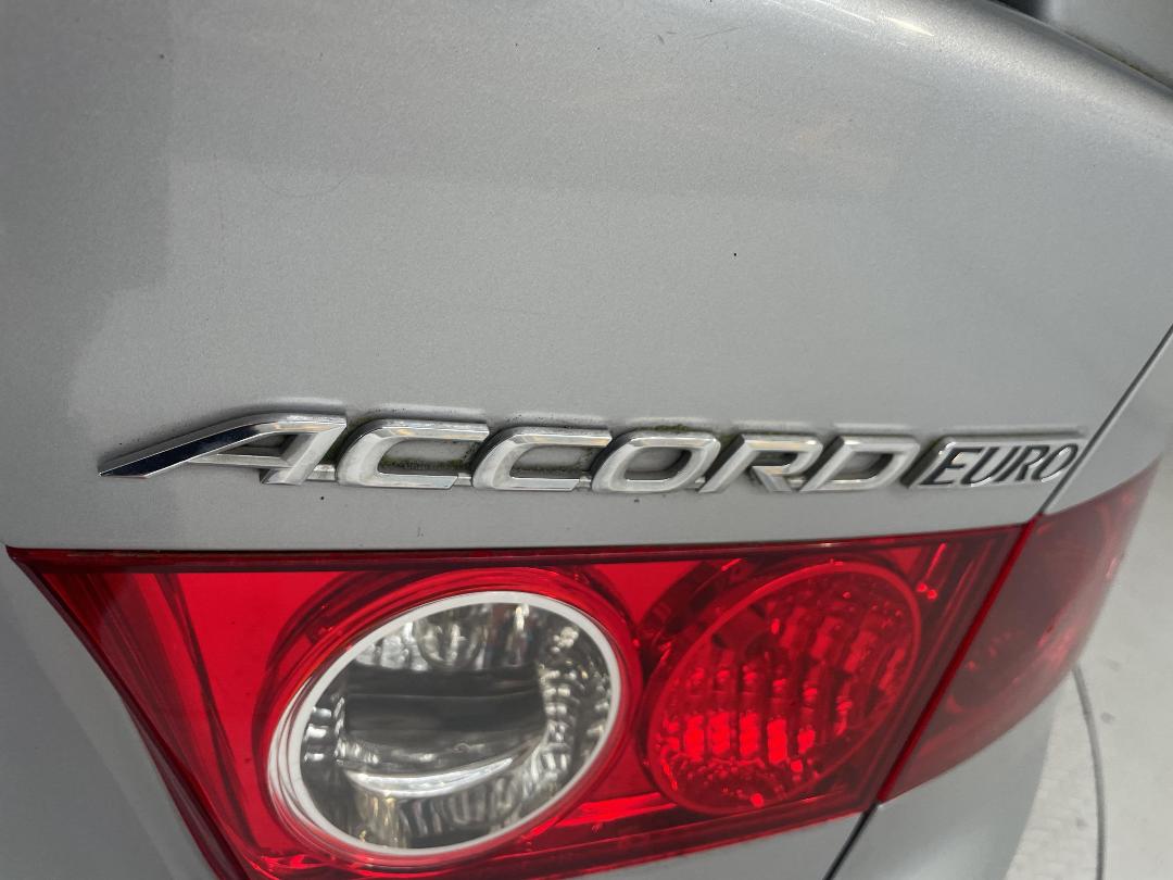 Photo '34' of Honda Accord