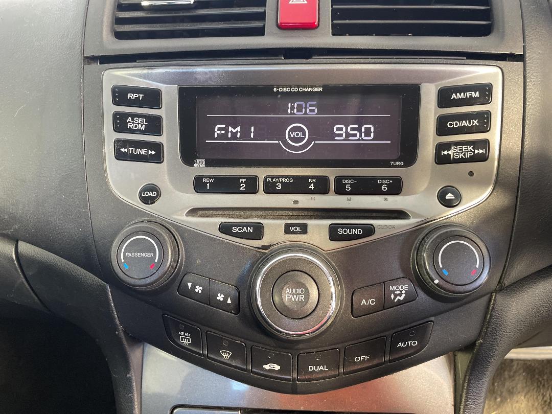 Photo '25' of Honda Accord