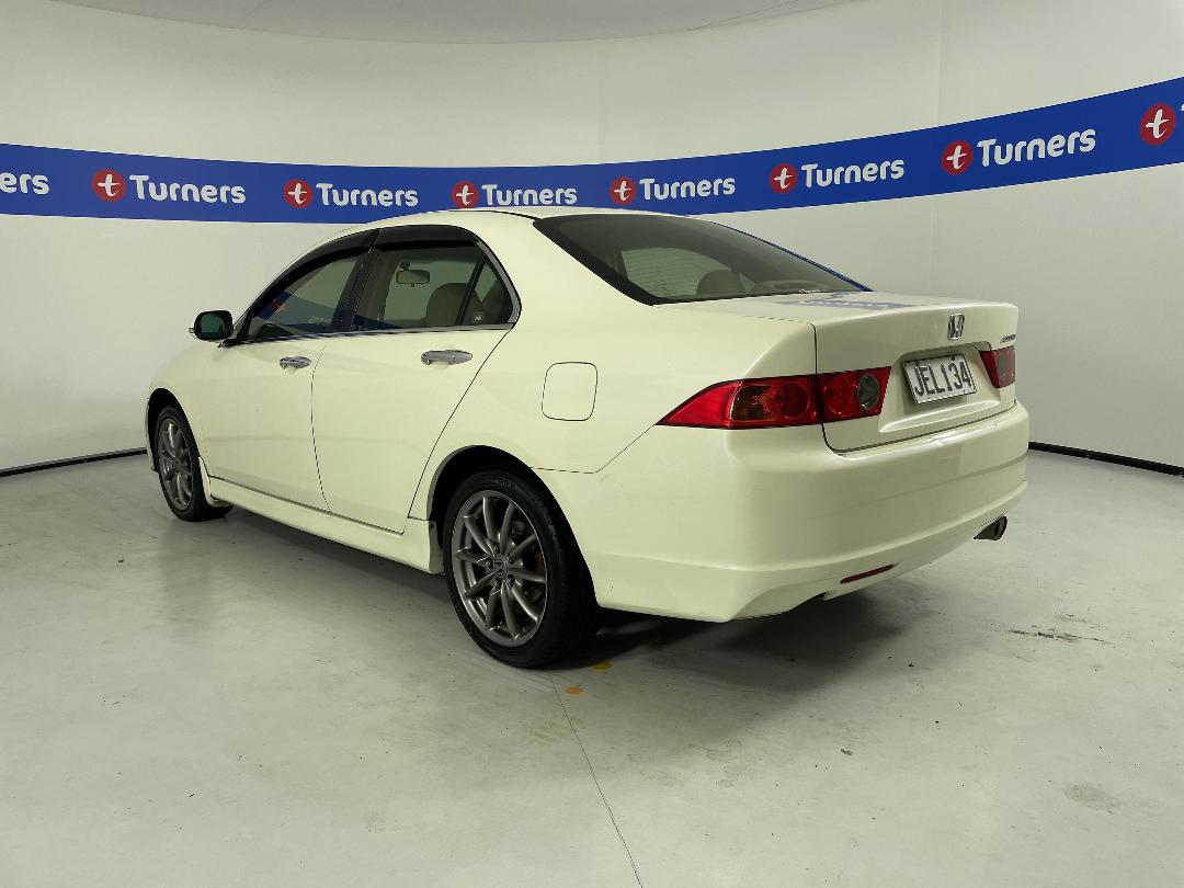 Photo '5' of Honda Accord