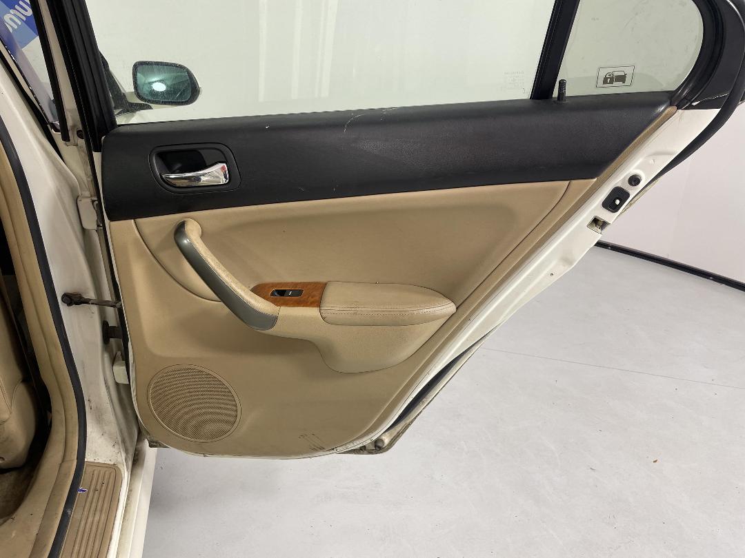 Photo '19' of Honda Accord