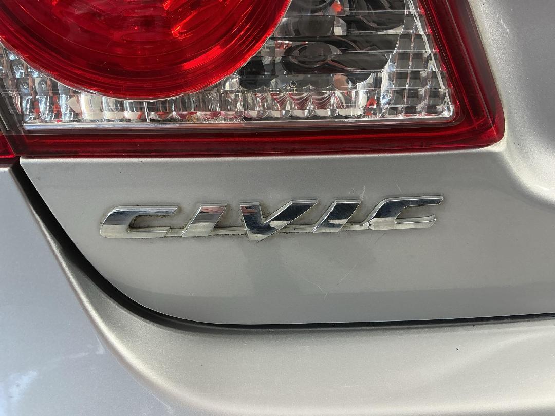 Photo '28' of Honda Civic