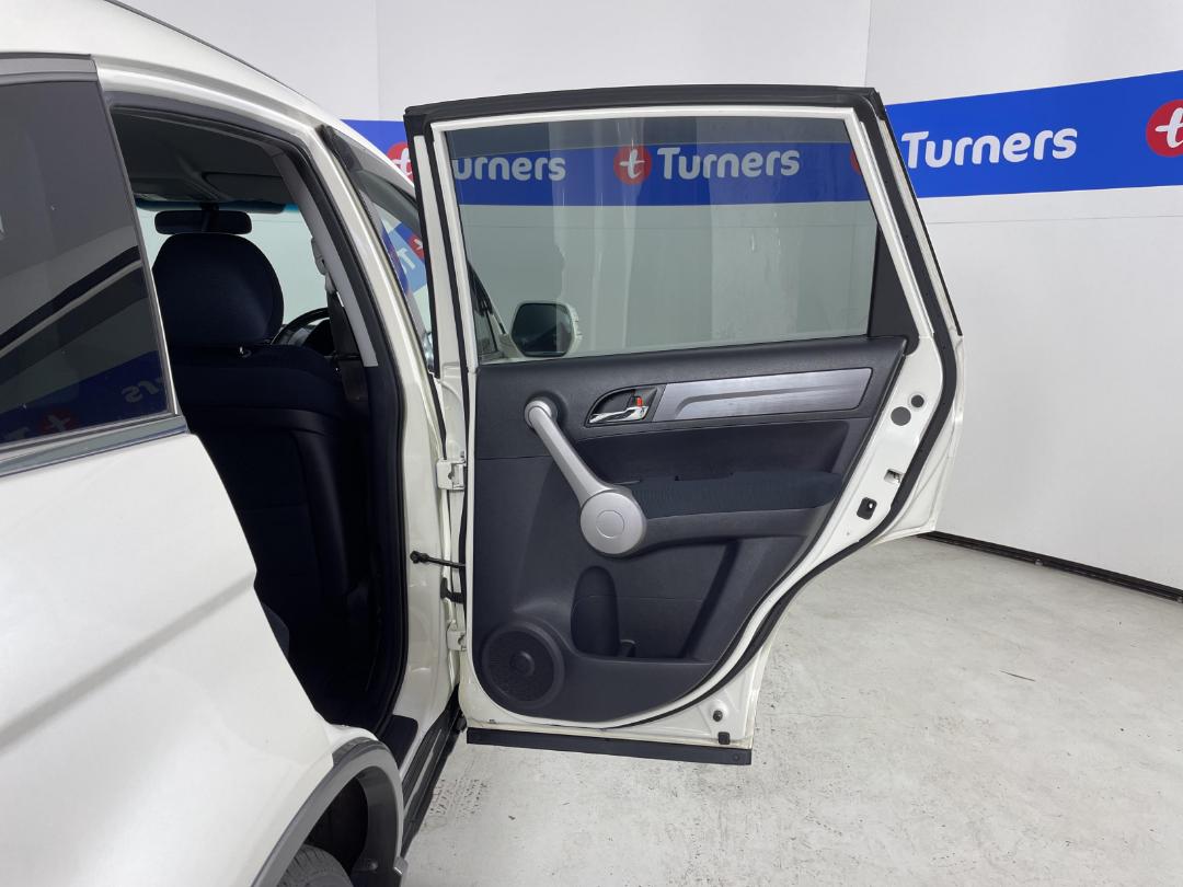 Used Honda CRV 2006 North Shore at Turners Cars 25728013 Turners