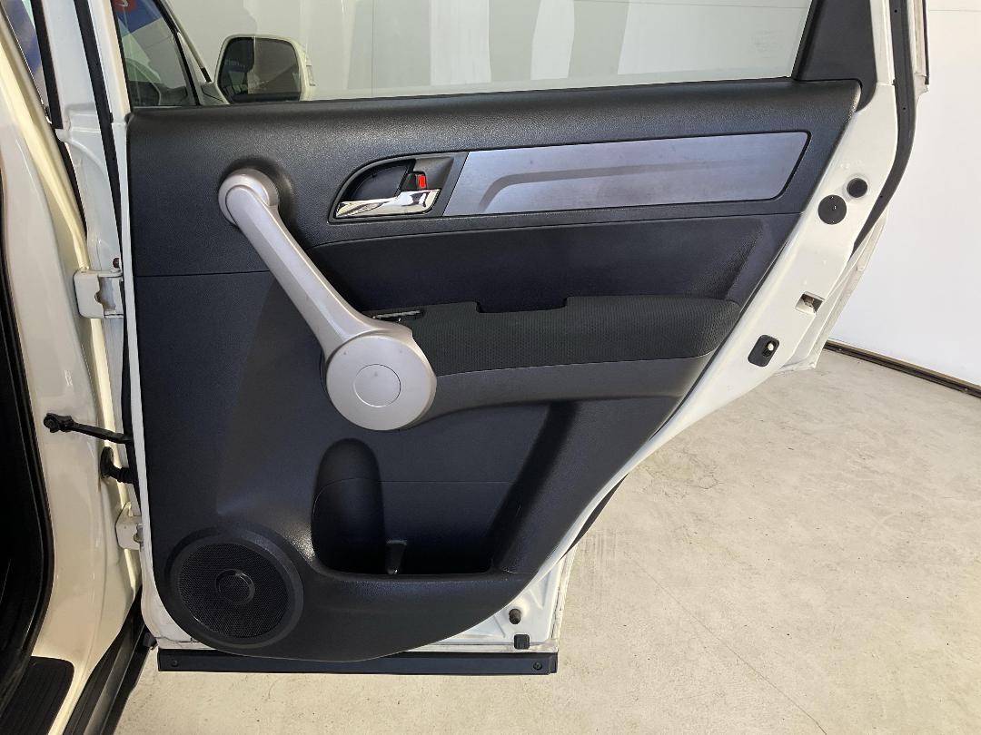 Photo '19' of Honda CRV Photo '19' of Honda CRV