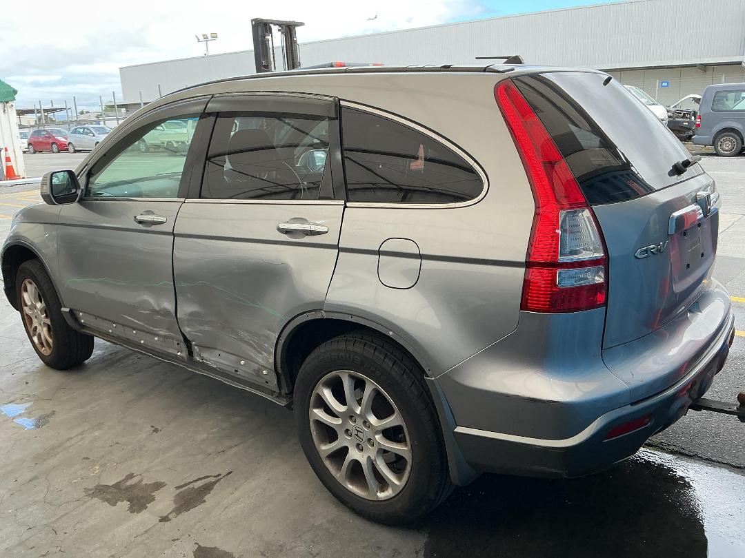 Photo '4' of Honda CRV Photo '4' of Honda CRV