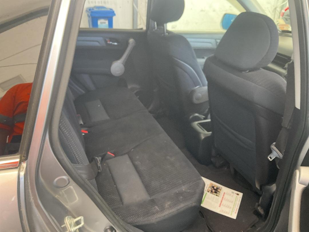 Photo '22' of Honda CRV 2400 Photo '22' of Honda CRV 2400