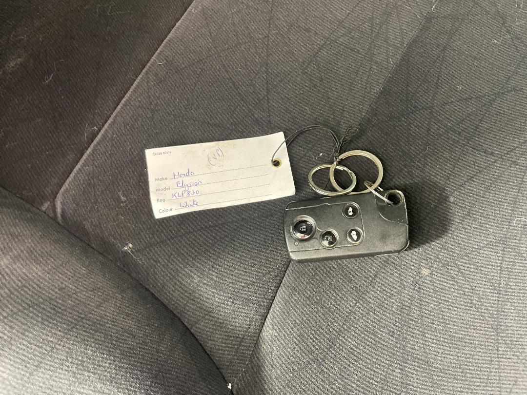 Photo '22' of Honda Elysion Photo '22' of Honda Elysion