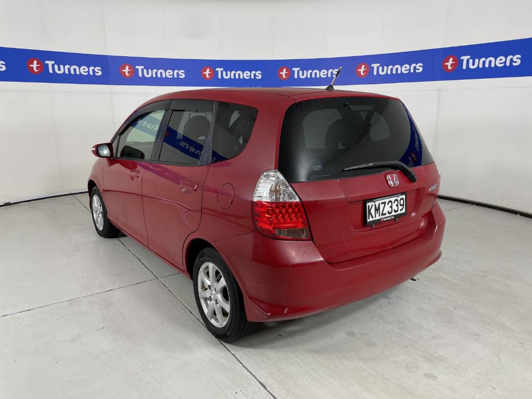 Photo '4' of Honda FIT