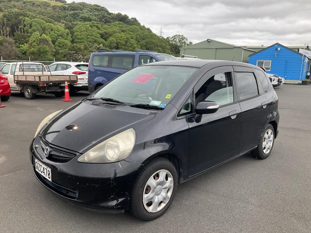 Photo '3' of Honda FIT