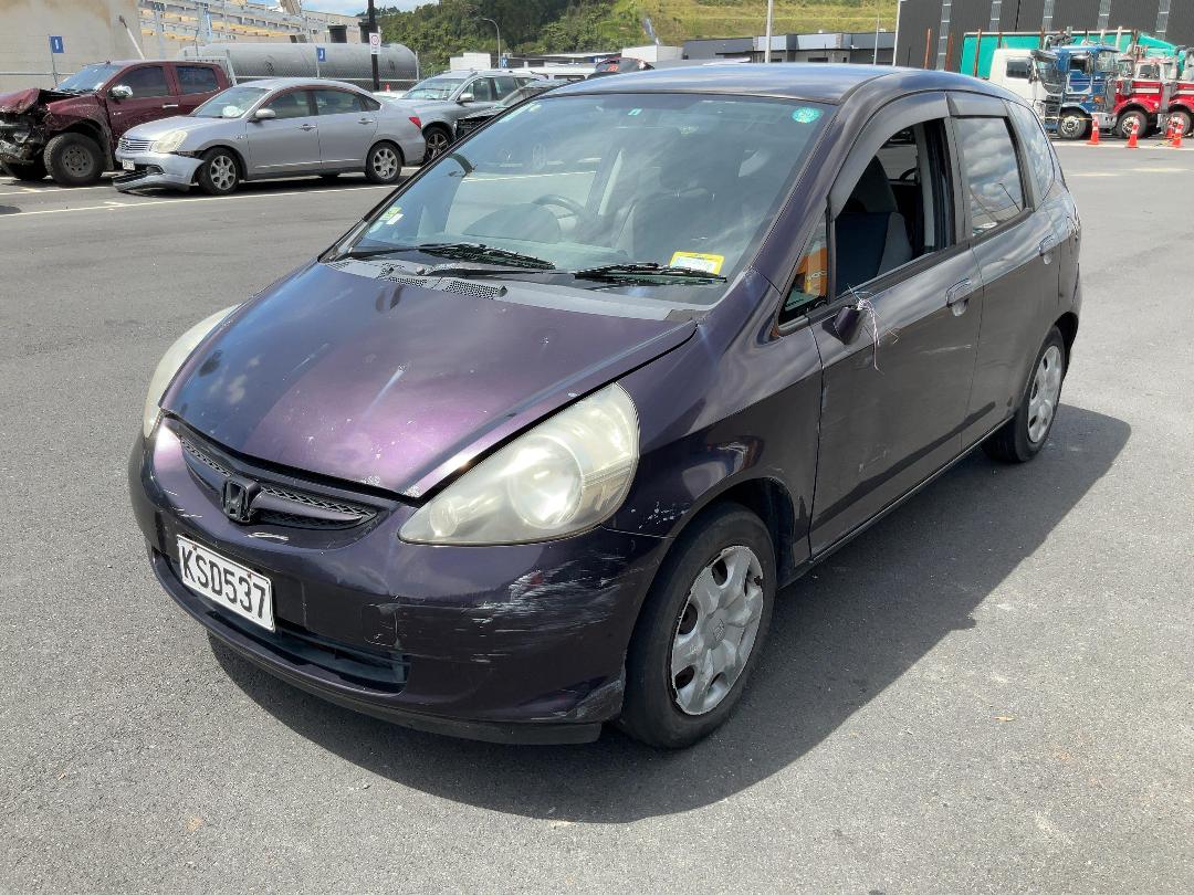 Photo '3' of Honda FIT Photo '3' of Honda FIT