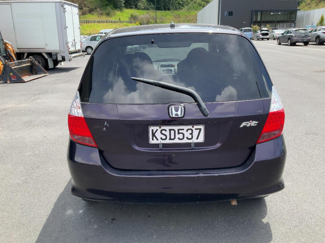 Photo '6' of Honda FIT Photo '6' of Honda FIT