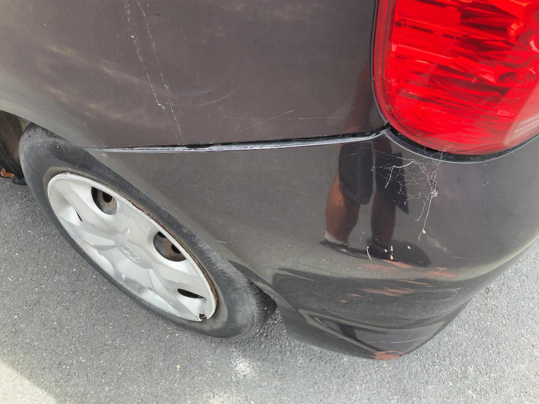 Photo '14' of Honda FIT Photo '14' of Honda FIT