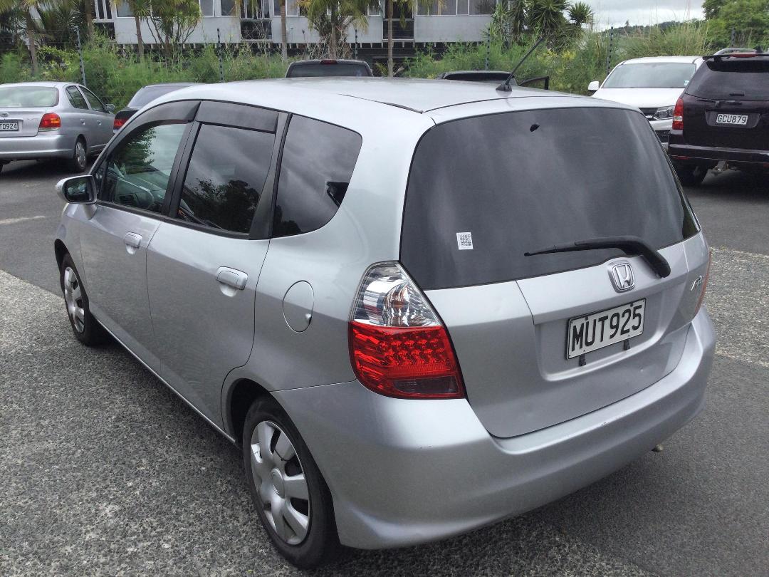 Photo '4' of Honda FIT Photo '4' of Honda FIT