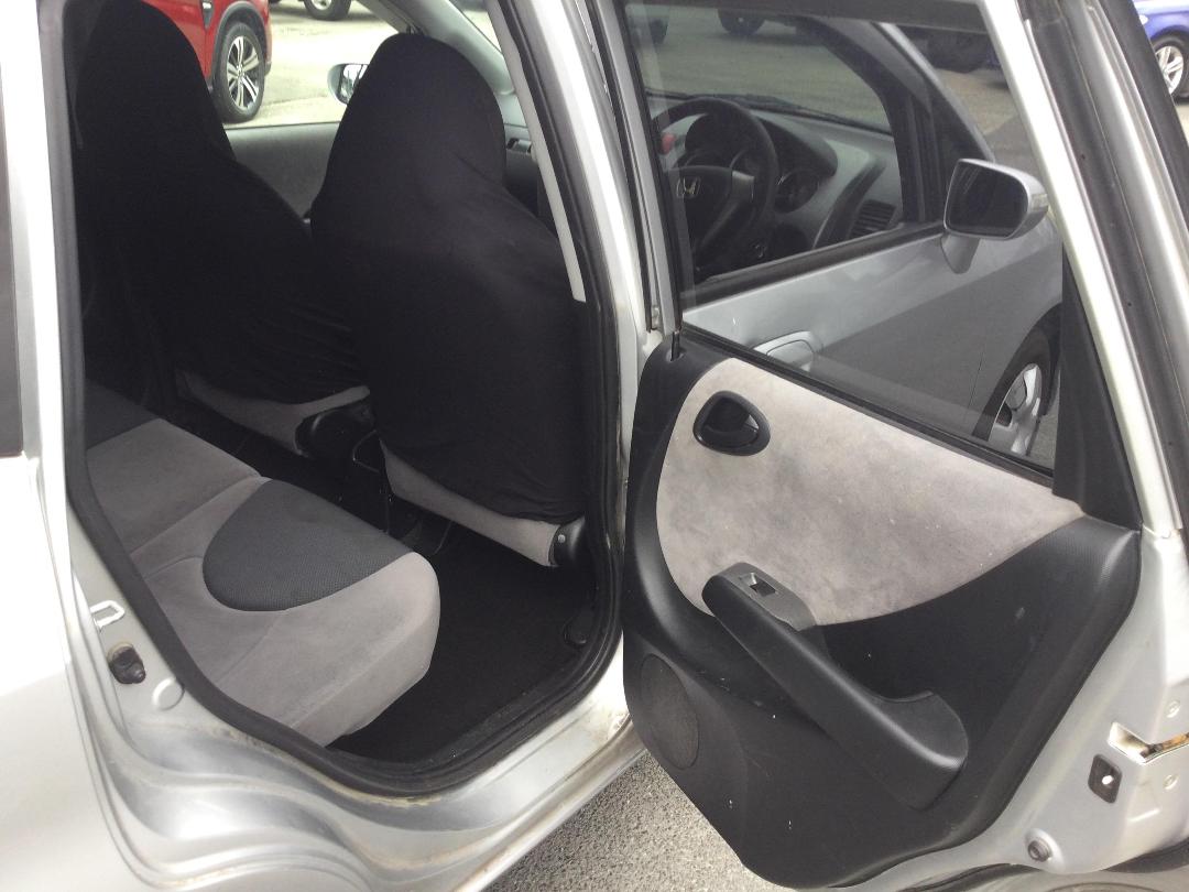 Photo '8' of Honda FIT Photo '8' of Honda FIT