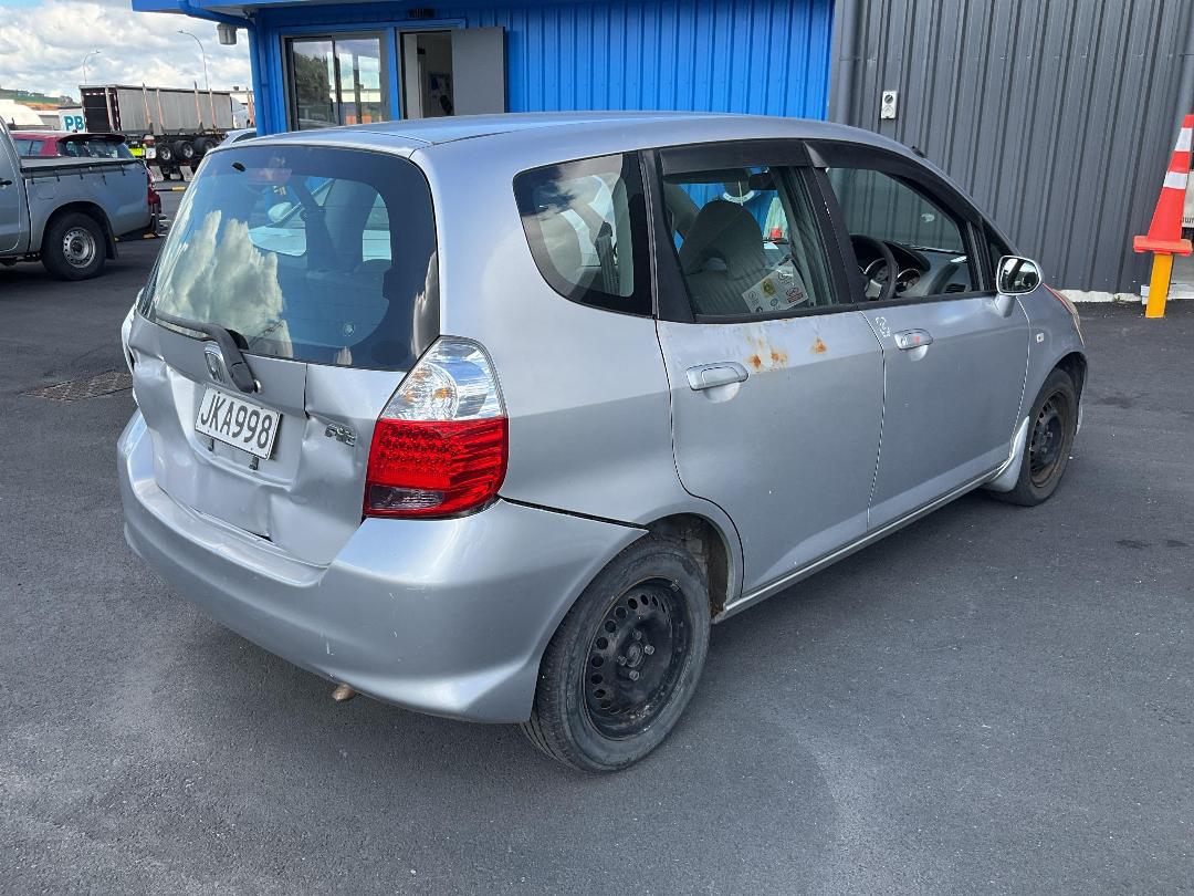 Photo '4' of Honda FIT Photo '4' of Honda FIT