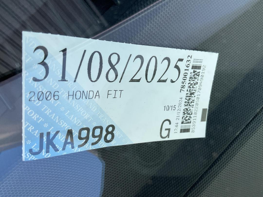 Photo '23' of Honda FIT Photo '23' of Honda FIT