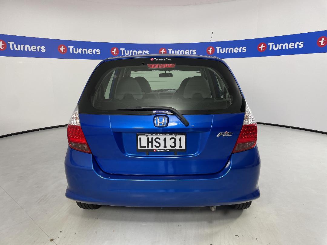 Photo '6' of Honda FIT Photo '6' of Honda FIT