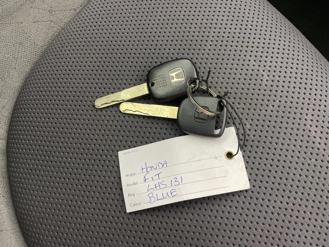 Photo '22' of Honda FIT Photo '22' of Honda FIT