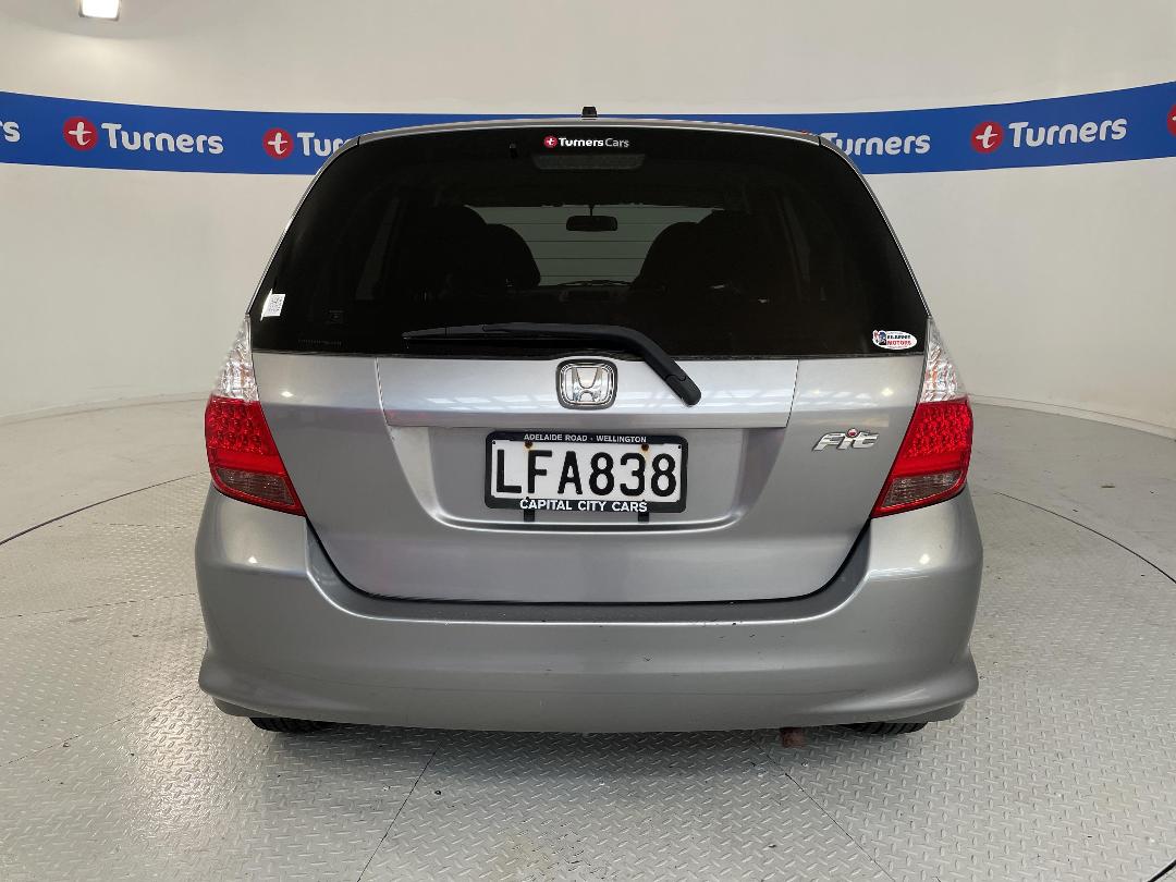 Photo '9' of Honda FIT