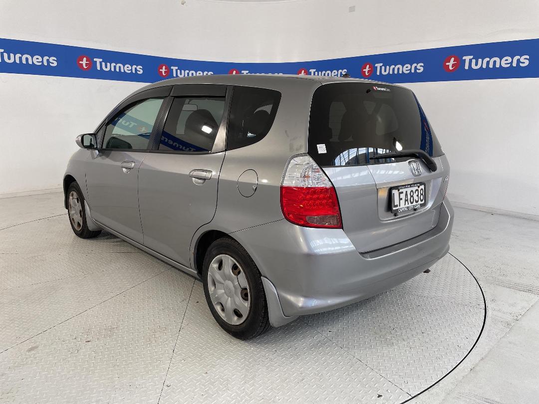 Photo '10' of Honda FIT