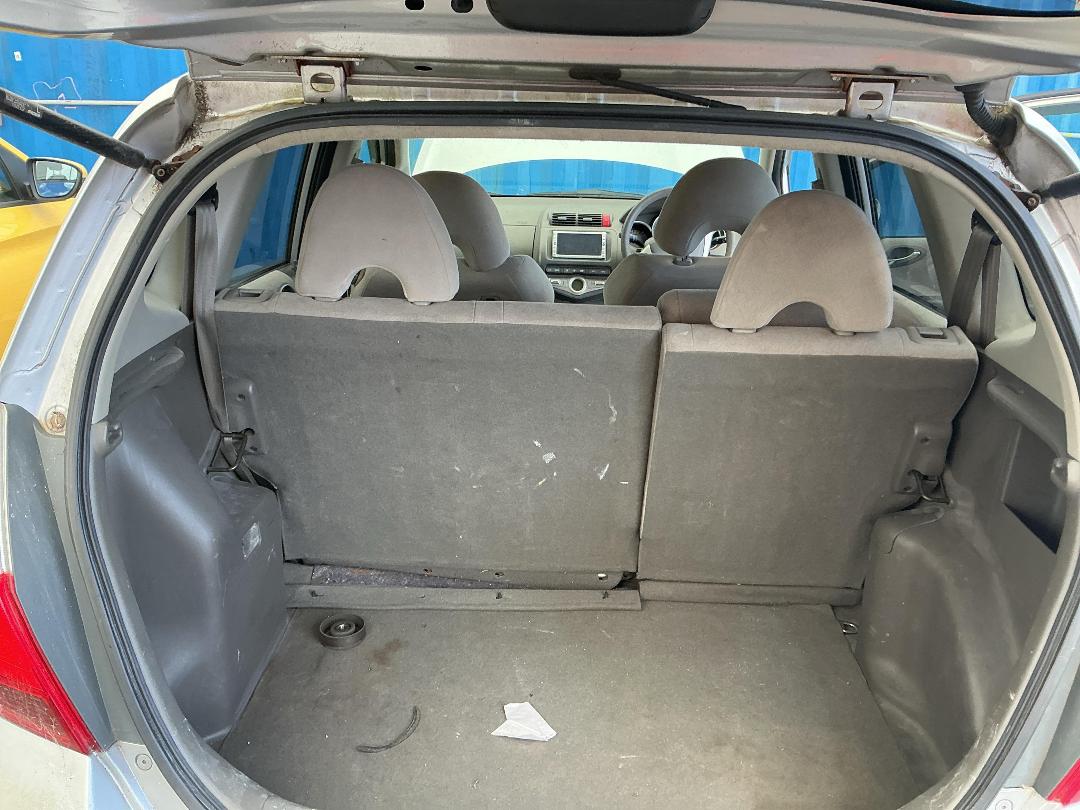 Photo '25' of Honda FIT