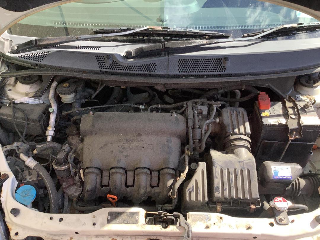 Photo '10' of Honda FIT